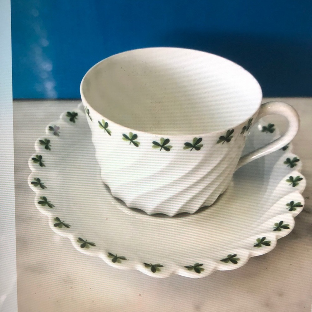 Haviland Limoges vintage green shamrock flute swirl scallop coffe tea cup saucer